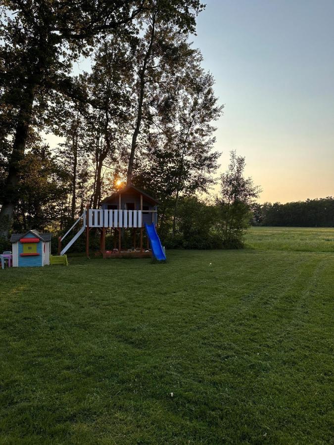 Hof Baden, Ferienwohnung Schneverdingen Luaran gambar